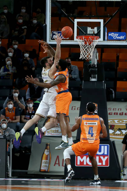 对于曼联而 对于曼联而