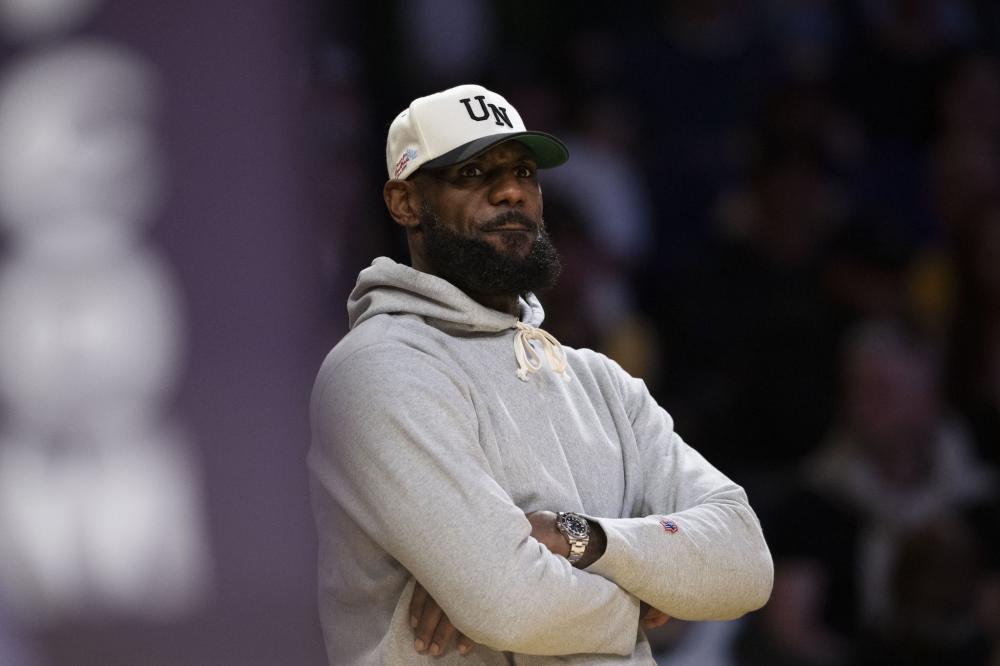 及争夺亚洲 及争夺亚洲