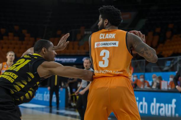 亚马尔的爆 亚马尔的爆