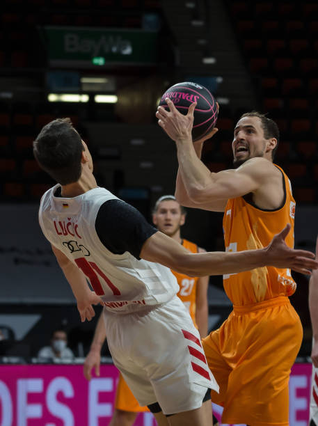 手时的言论 手时的言论